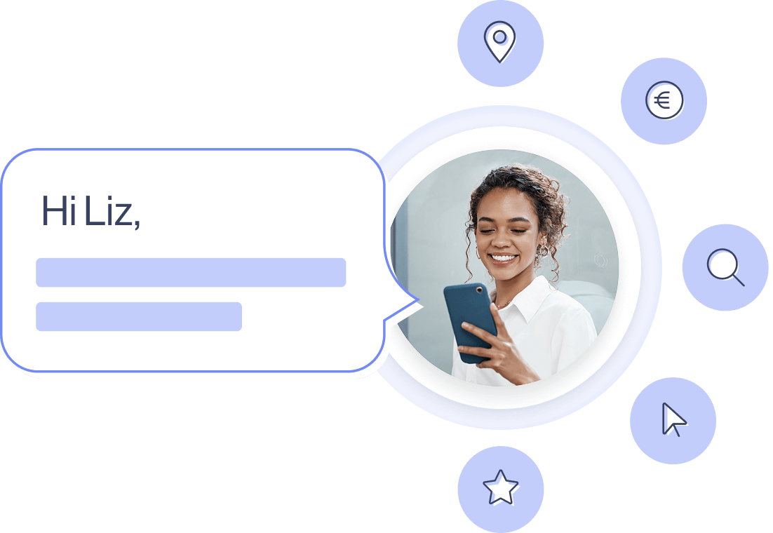 Personalisierte SMS-Marketing-Software: Frau liest Nachricht "Hi Liz" auf Smartphone, um Kundenbindung zu stärken.